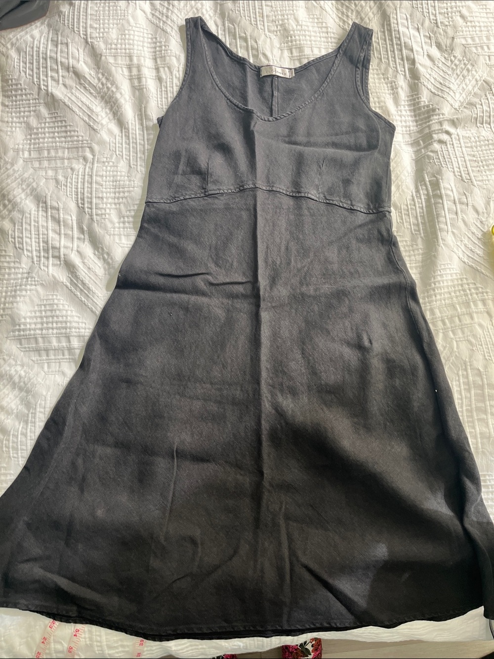 cut loose Black Sleeveless Midi Tank Dress